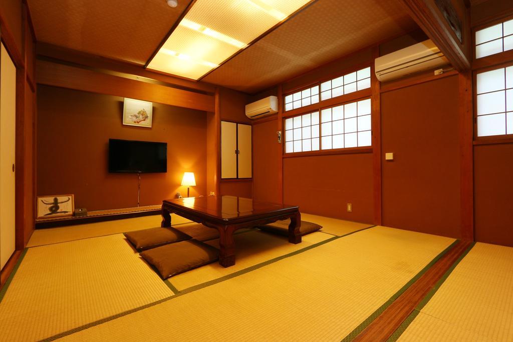 Hotel Ichiyo Yugawara Exterior foto